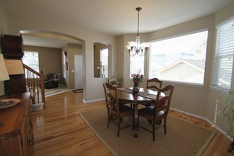 spacious dining with bay window