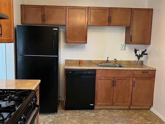 4th image of 3713 Emily St