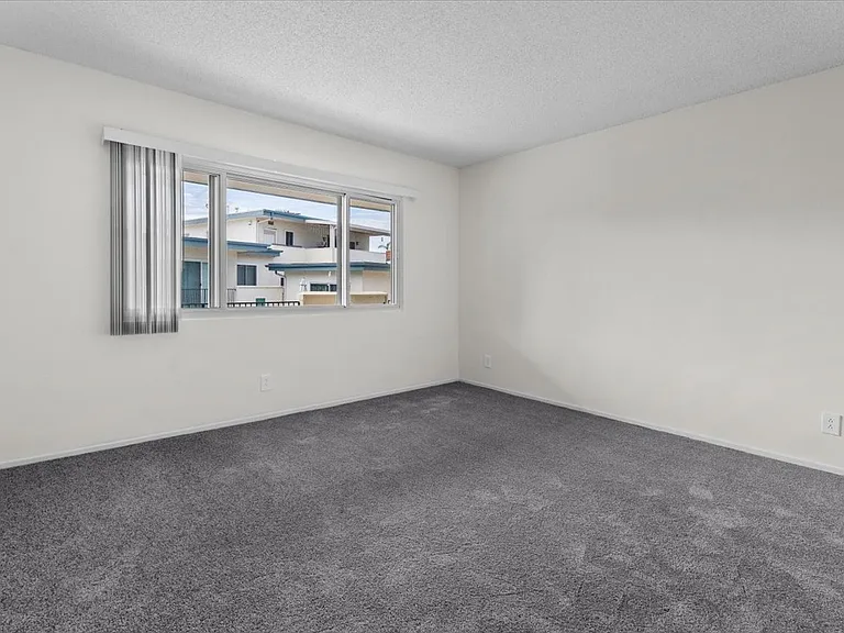 7749 Saint Bernard St #6 — Photo 12