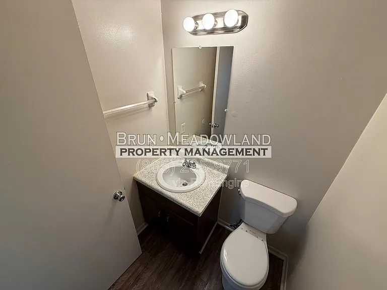 128 Lynnwood Dr #10 — Photo 18