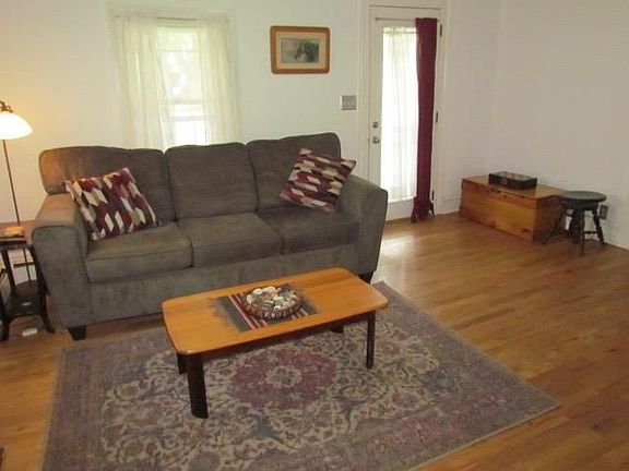 4th image of 514 N Huron St