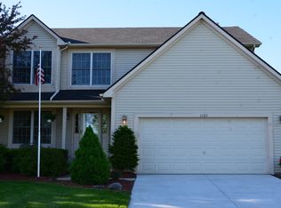 1160 Maple Leaf Ln, Howell, MI 48843