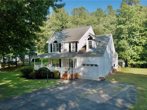 14103 Bridgetown Ct, Chester, VA 23831