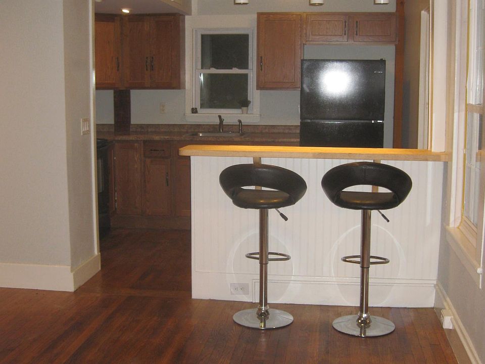 Living room to kitchen