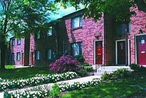 2nd image of 1801 Old Lincoln Hwy APT 6