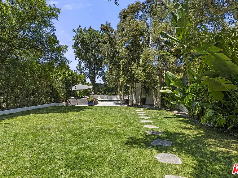 9559 Sherwood Forest Ln — Photo 7