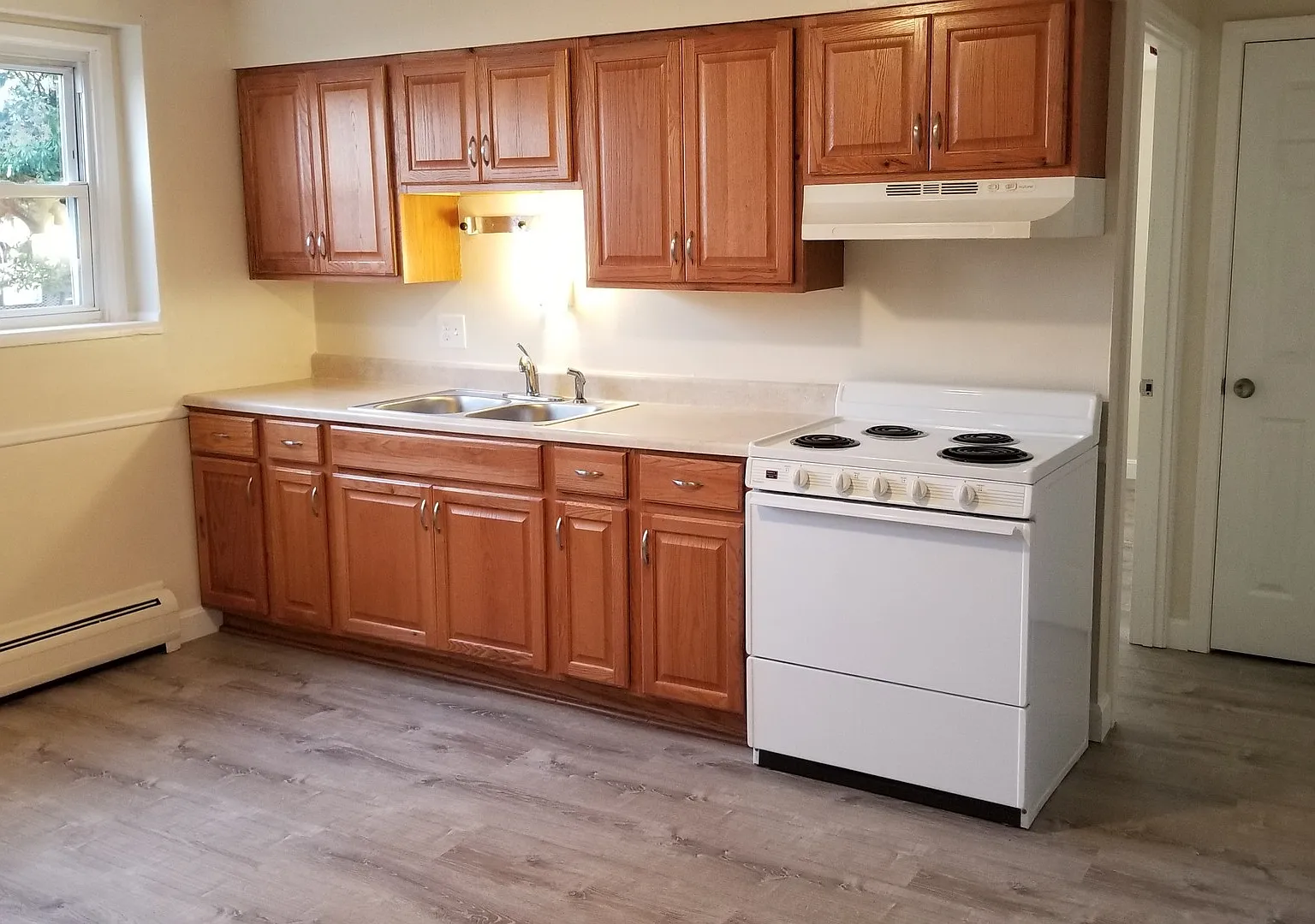 421-427 Prospect Street — Photo 2