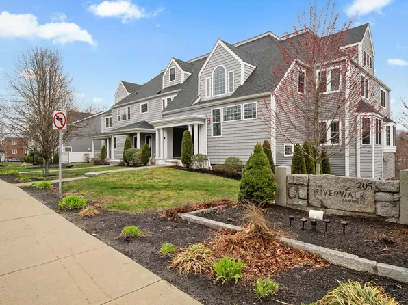 205 Elm St Unit 5, Braintree, MA 02184