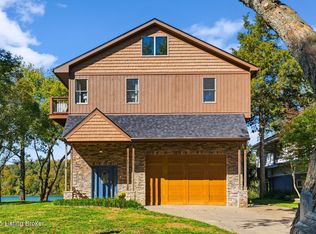 1104 Riverside Dr, Prospect, KY 40059