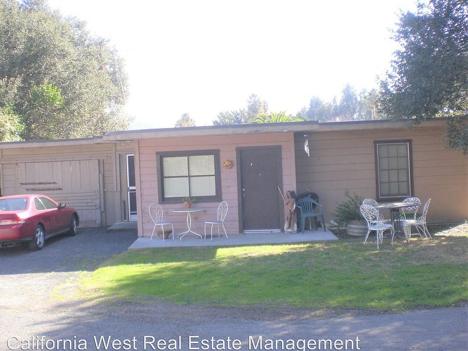 1st image of 451 Ramona Dr #B