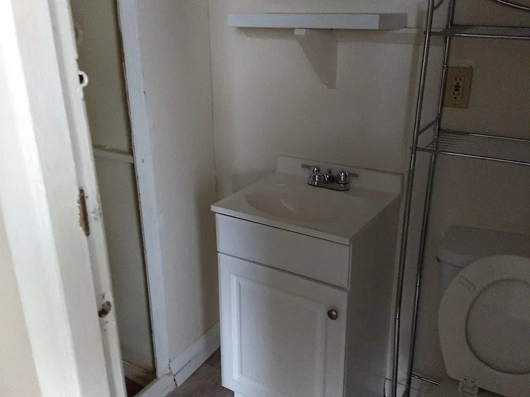 92 Carpenter St #1 — Photo 5