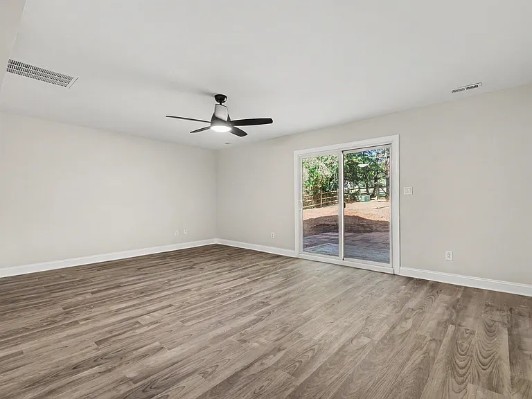 9606 Fairway Ridge Rd — Photo 18