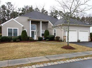 9 Anthony Cir, Manchester, NJ 08759