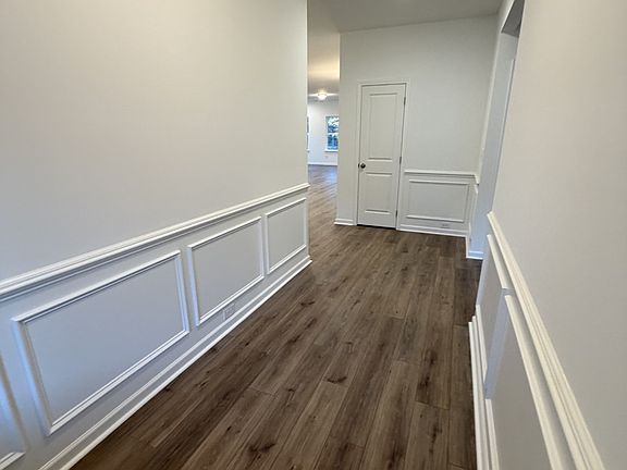 2nd image of 1120 Southerlynn Dr Lot 29