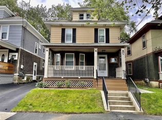 27 1/2 Columbia St, Schenectady, NY 12308