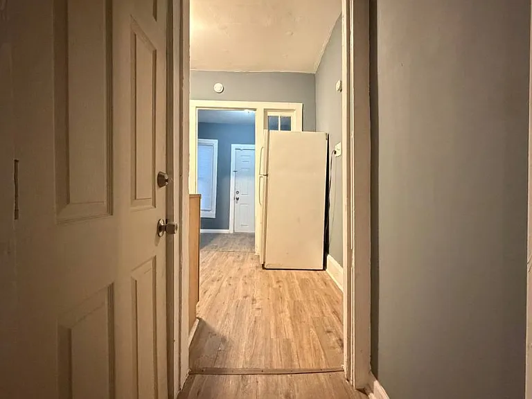 1309 W 110th Pl — Photo 14