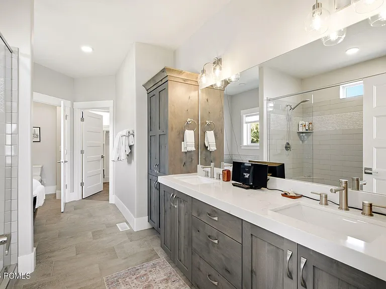 11293 N Shoreline Dr — Photo 24