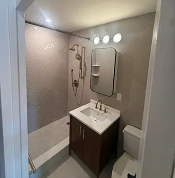 65 E India Row #10G — Photo 19