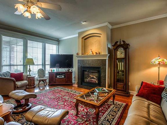 4th image of 4819 Willowridge Way