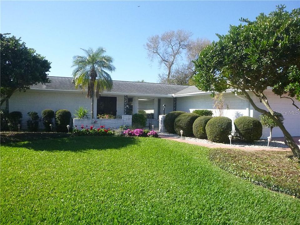 1st image of 3104 Gulf Gate Dr