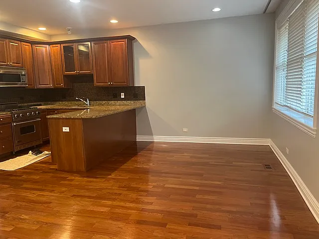 Dining Room/ Kitchen