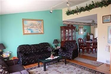 2nd image of 6839 Reid Dr
