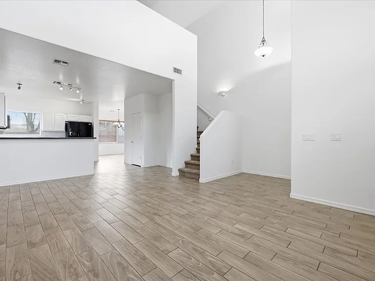 14252 S Avenida Zumba — Photo 4