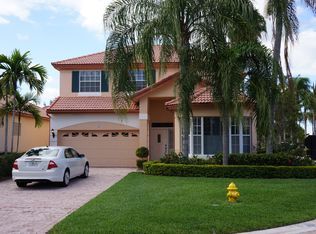 37 Monterey Pointe Dr, Palm Beach Gardens, FL 33418