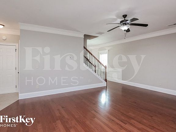 2nd image of 621 Summerstone Ln