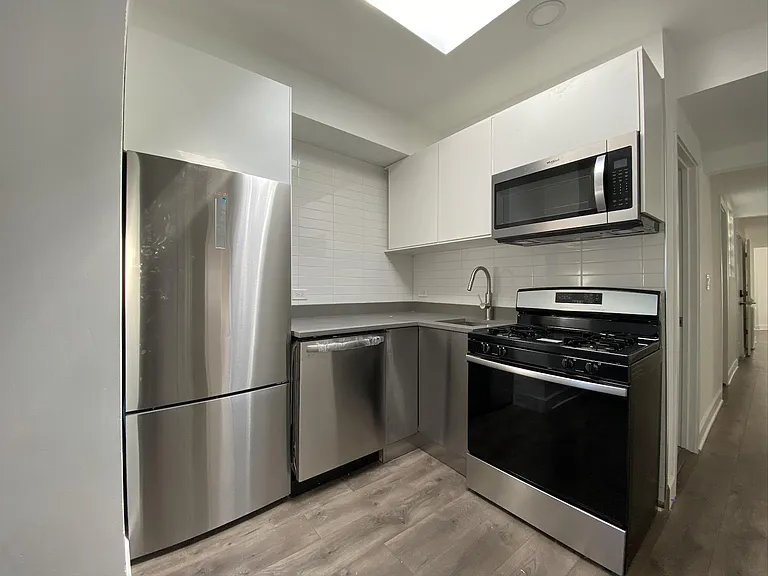 1237 Emerson St #A — Photo 1