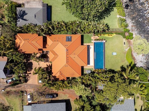 21 Kaulua Pl, Paia, HI 96779