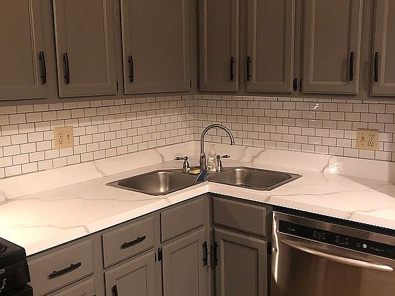 2nd image of 1279 Dennison Ave