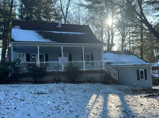 50 E Shore Blvd, Unionville, CT 06085