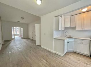 412 4th Ave #3L, Brooklyn, NY 11215