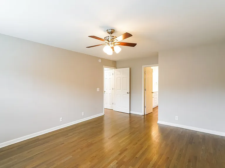 1212 Orchard Mountain Ct — Photo 9