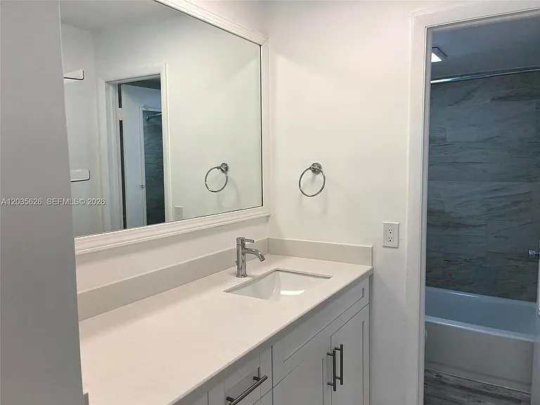 802 NW 87th Ave #321 — Photo 24