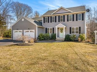 149 Maple St, Douglas, MA 01516