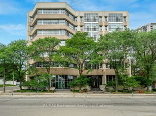 66 Bay St S #107, Hamilton, ON L8P 4Z6
