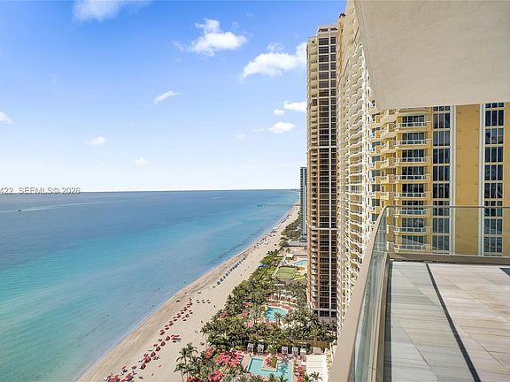 5th image of 17901 Collins Ave #2604