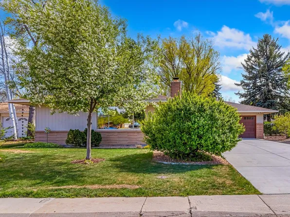 301 E Thunderbird Dr, Fort Collins, CO 80525