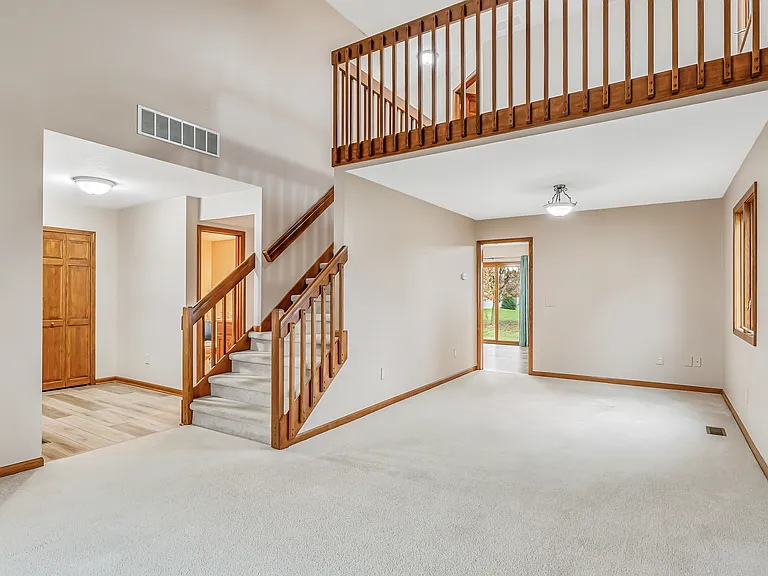14924 Knobcone Ct — Photo 3