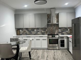 22823 San Juan Rd, Cupertino, CA 95014