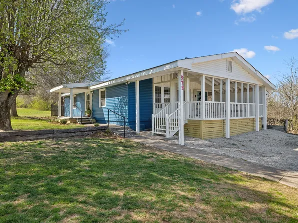 979 Carters Creek Pike, Columbia, TN 38401