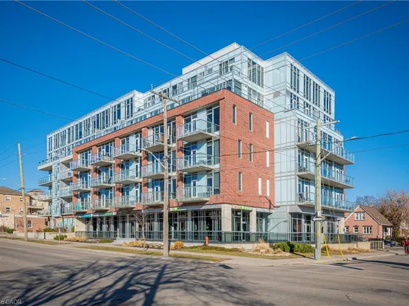 42 Bridgeport Rd E #301, Waterloo, ON N2J 0B3