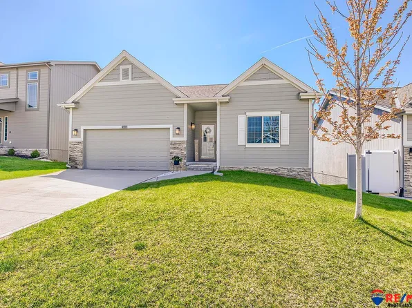 8553 King St, Omaha, NE 68122