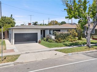 923 W Maple Ave, Orange, CA 92868