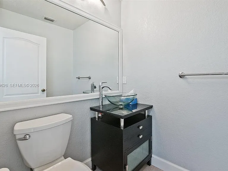 7685 NW 62nd Way — Photo 10