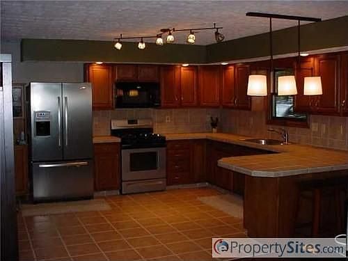 3rd image of 2975 Potawamie Dr