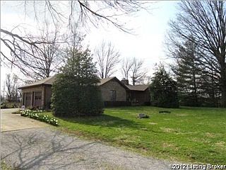 4th image of 5601 Barrett Ln