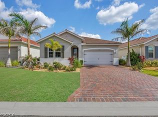 3824 Crosswater Dr, North Fort Myers, FL 33917